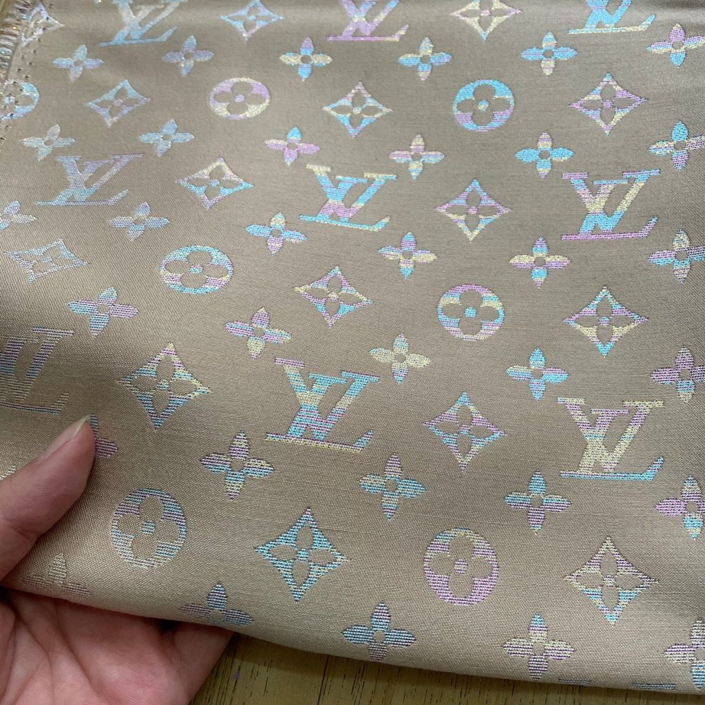 L26 Jacquard Fabric Iridescent on Nude and Black editorial product context 2