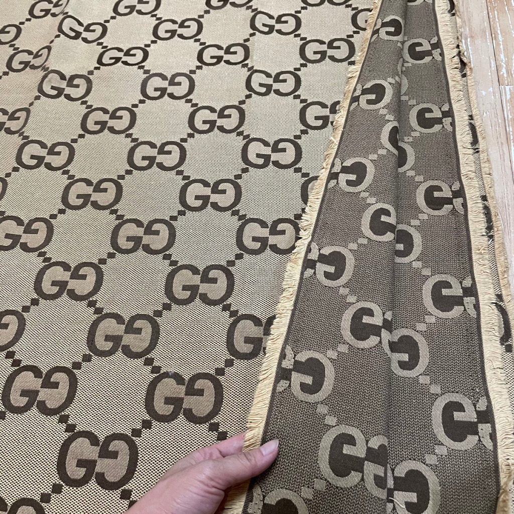 G34 Jacquard Fabric Jumbo GG editorial product context 3