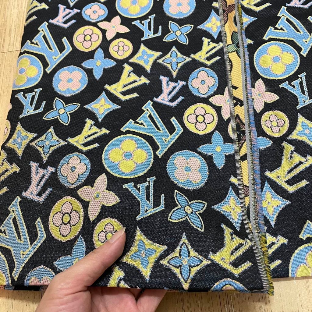(Clearance Sale) 5 Yards Fabric Bundle Blue editorial product context 3