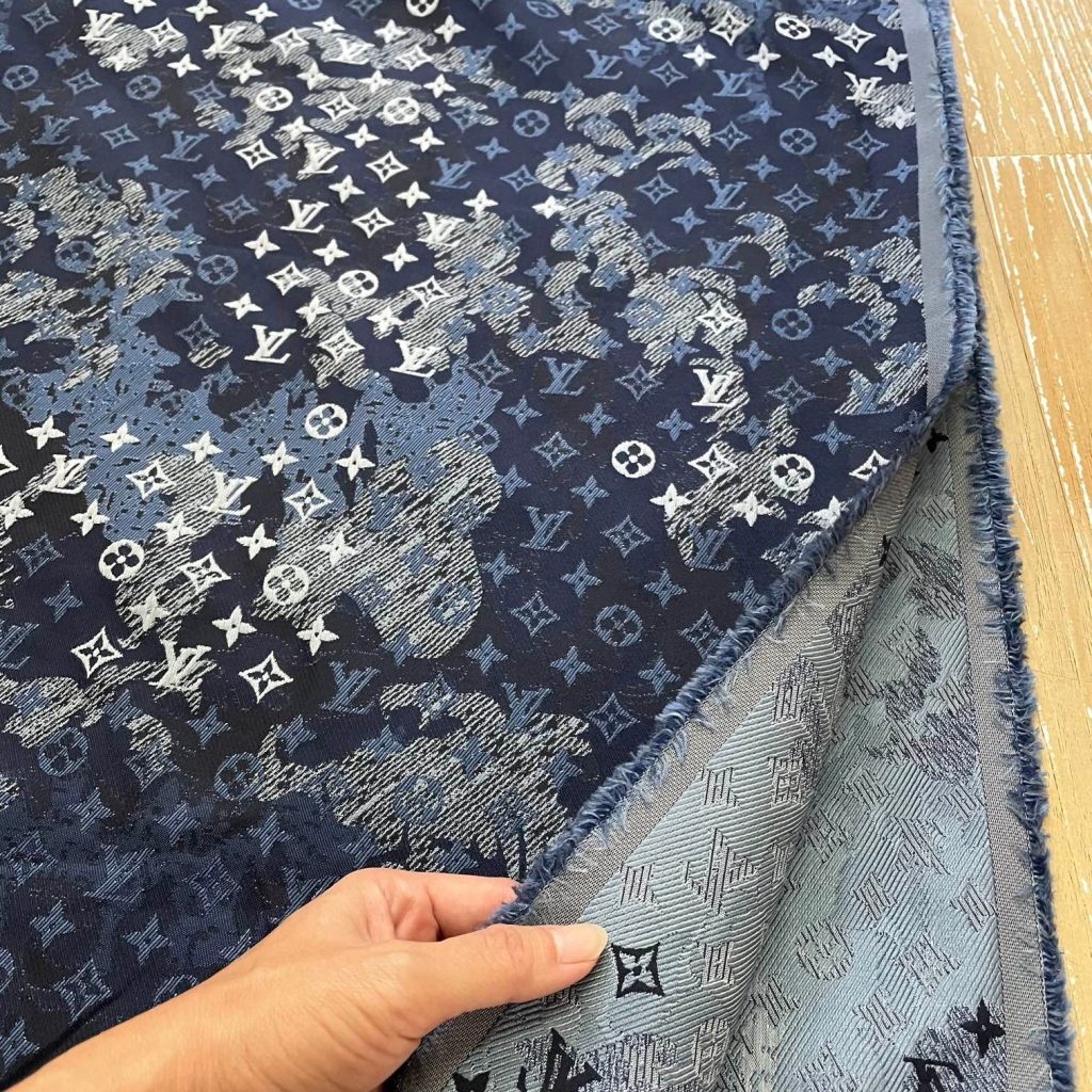 L24 Jacquard Fabric Camouflage Navy editorial product context 3