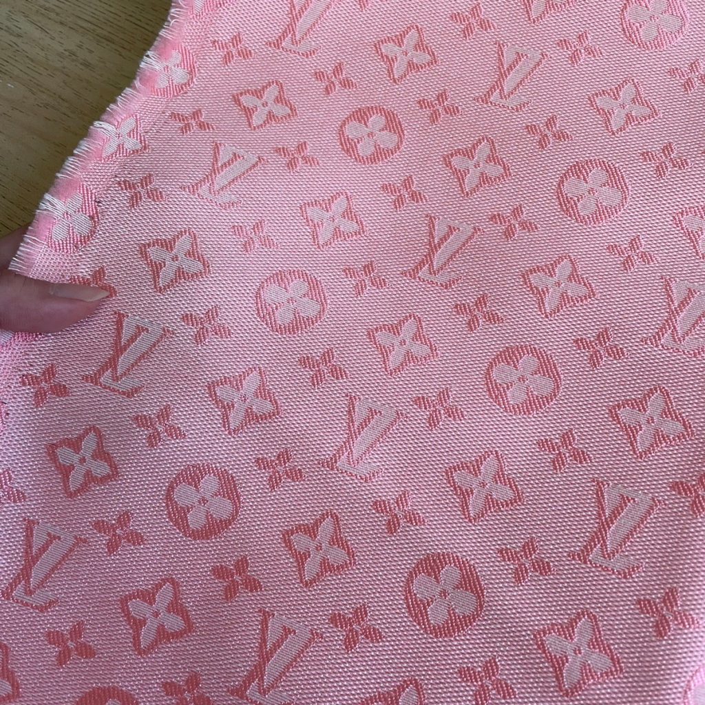 L01 Woven Jacquard Fabric Pink editorial product context 2
