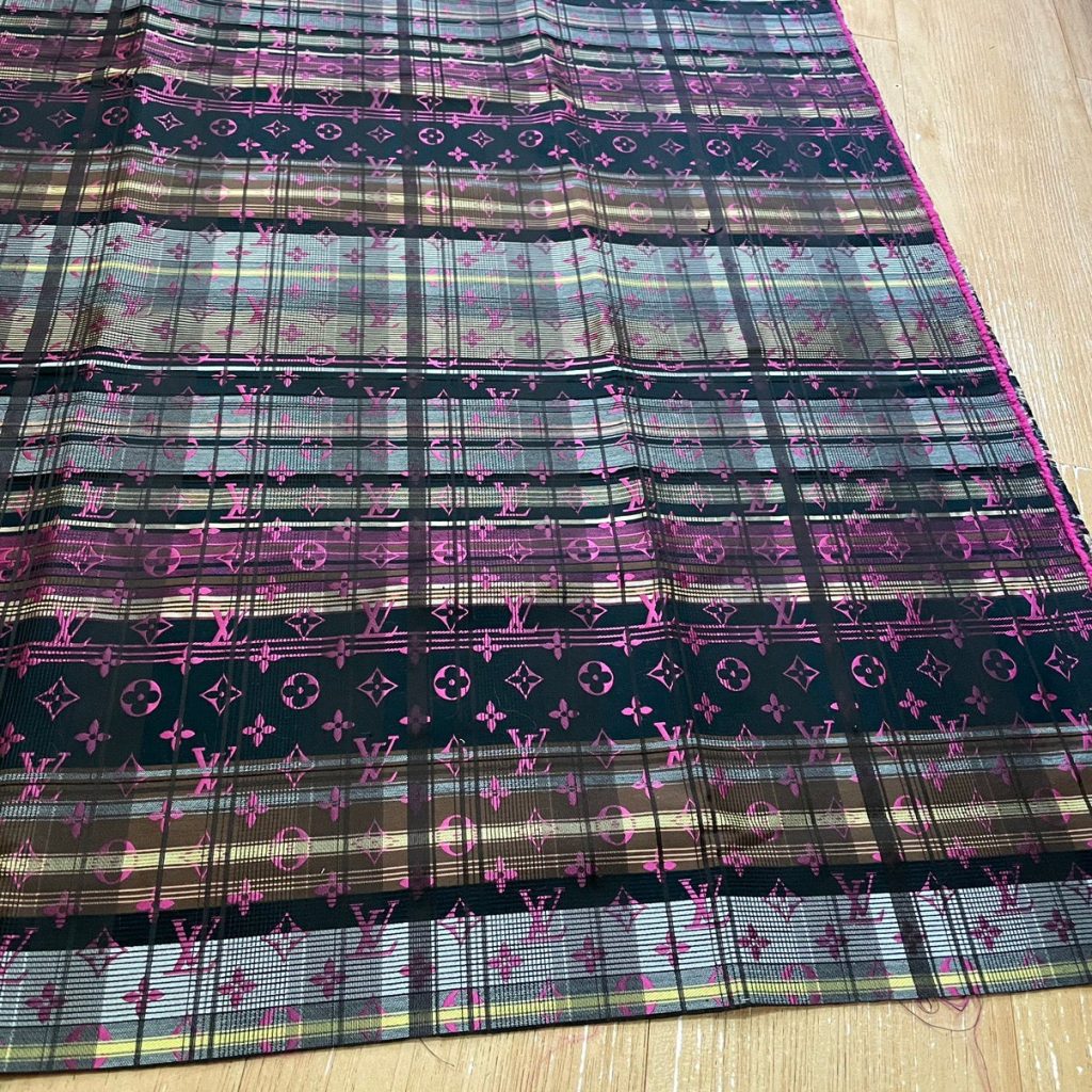L25 Jacquard Fabric Plaid Pink on Grey editorial product context 3