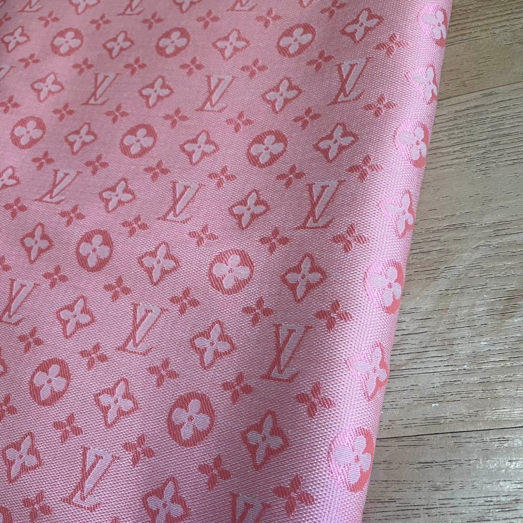 L01 Woven Jacquard Fabric Pink editorial product context 1